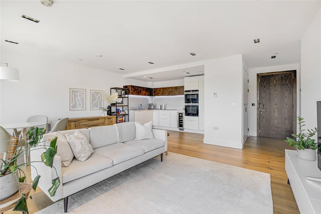 Apartment in London - View 5