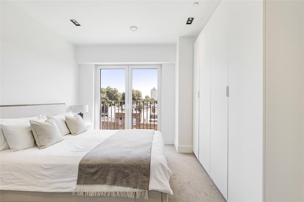 Apartment in London - More