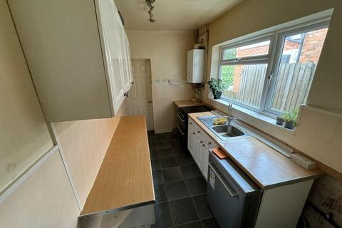 3 bedroom terraced house to rent, Southfield Road, Edgbaston, Birmingham, B16 0JP