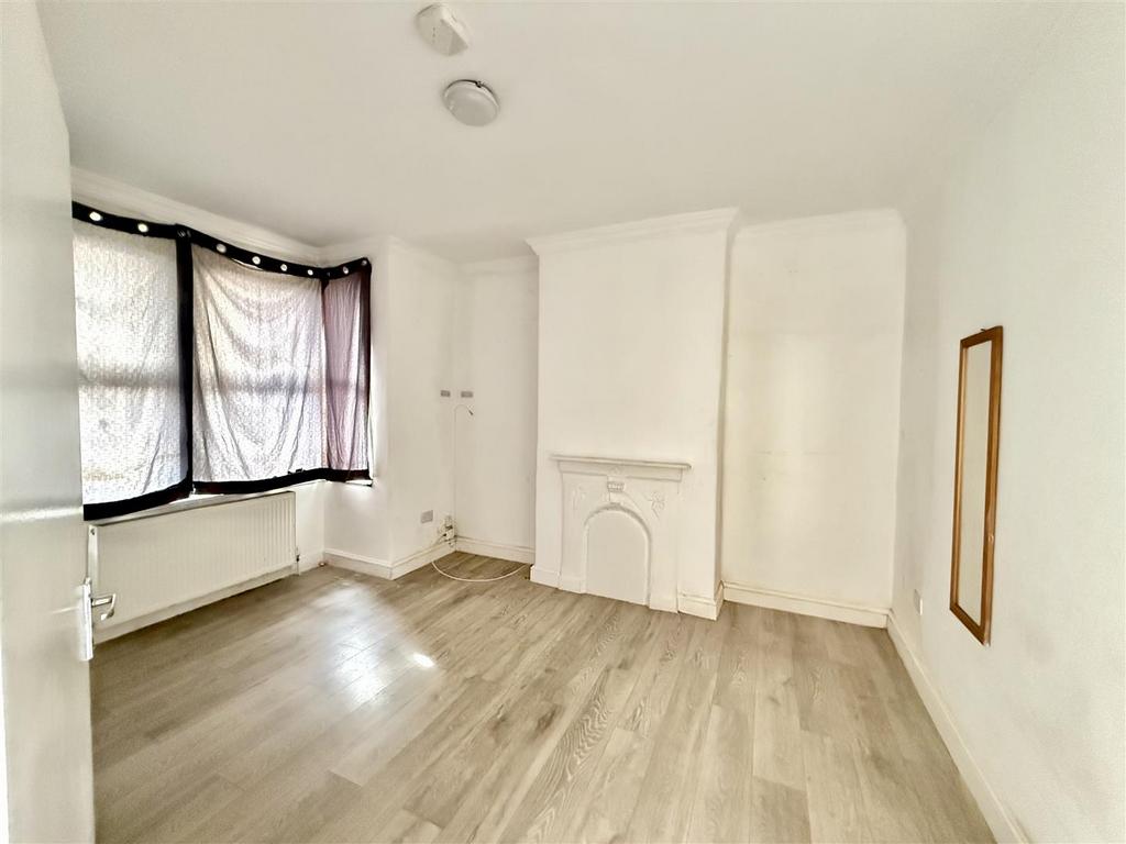 House in Harrow - More