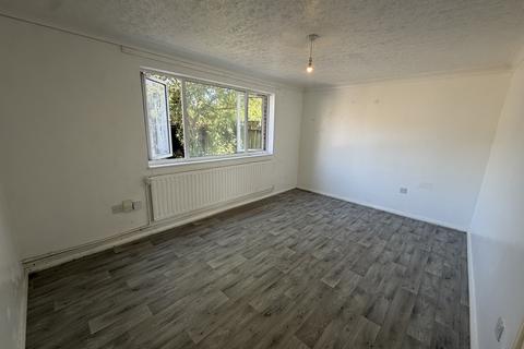3 bedroom house to rent, Swanspool, Peterborough, PE3