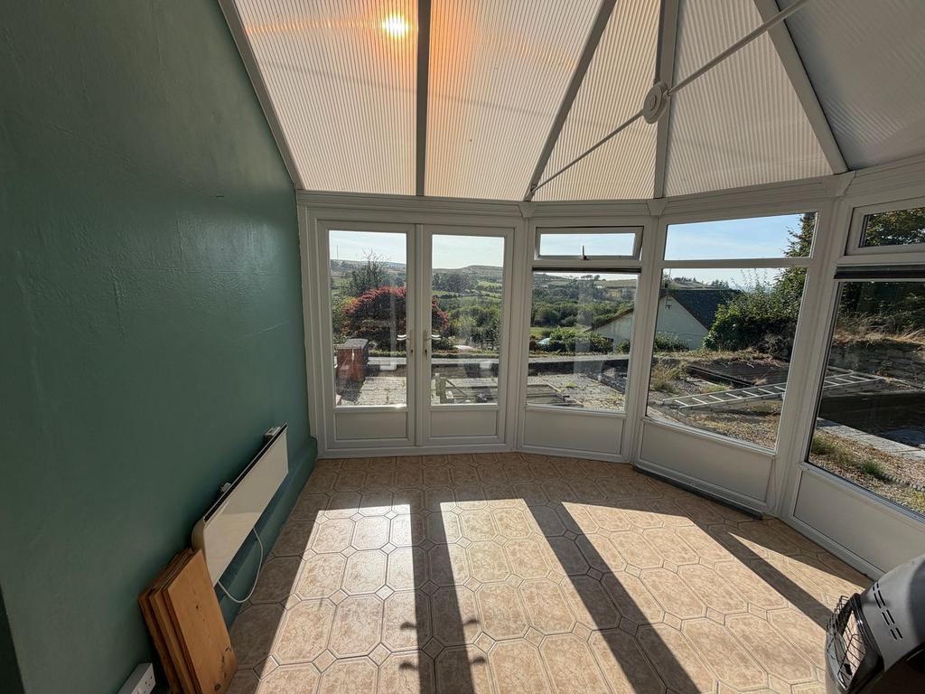 House in Lampeter - View 3