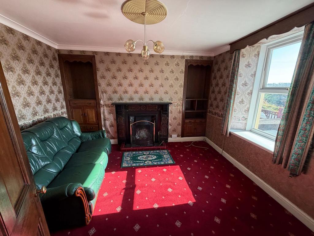 House in Lampeter - More