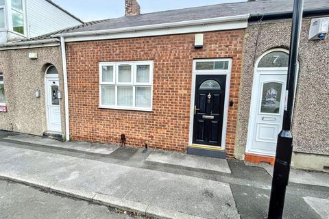 2 bedroom cottage to rent, Regal Road, Sunderland, Tyne and Wear, SR4 6HR