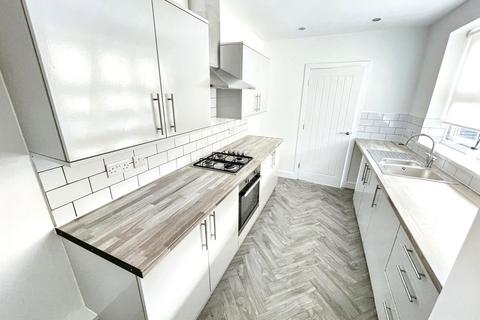 2 bedroom cottage to rent, Regal Road, Sunderland, Tyne and Wear, SR4 6HR