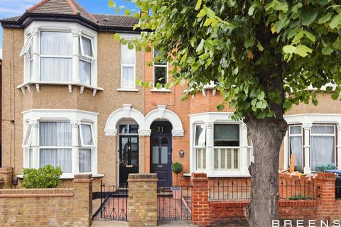 Titchfield Road, Enfield