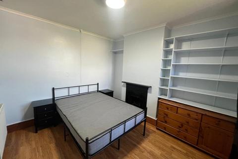House share to rent, Keyberry Road, Newton Abbot