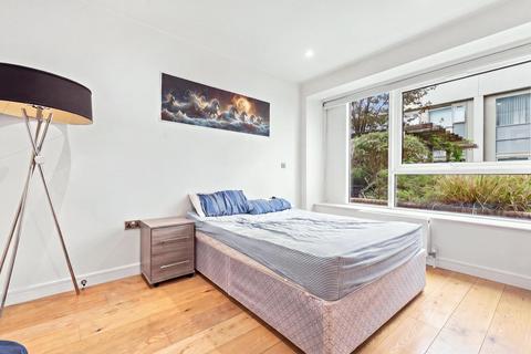 1 bedroom house for sale, Lampton Road, Middlesex TW3
