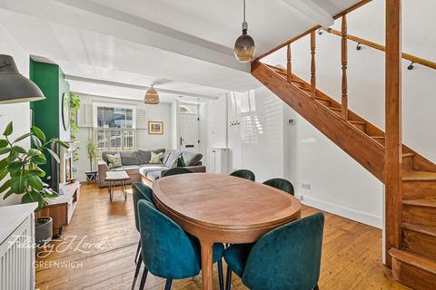 2 bedroom terraced house for sale, Earlswood Street, Greenwich, SE10