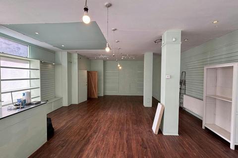 Retail property (high street) to rent, 168 Kilmarnock Rd Glasgow G41 3PG