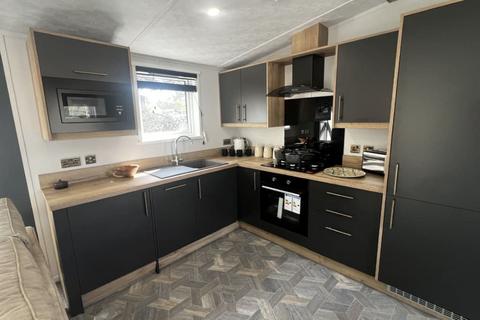2 bedroom static caravan for sale, Conwy North Wales