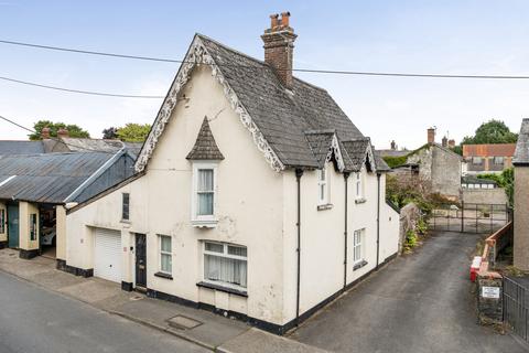 3 bedroom semi-detached house for sale, South Street, South Molton, Devon, EX36