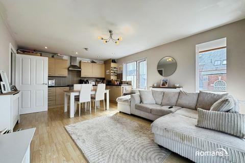 2 bedroom apartment for sale, Greenlands Road, Basingstoke, Hampshire