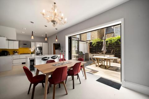 5 bedroom semi-detached house for sale, Cleveland Avenue, London W4