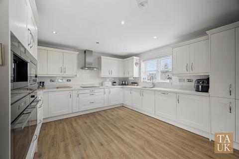 5 bedroom detached house for sale, Butchers Lane, Aughton, L39