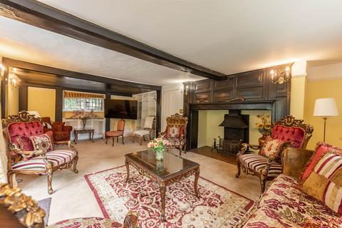 undefined, Field End Road, Eastcote Village, Pinner, HA5