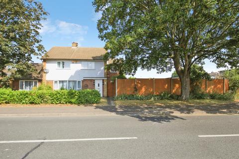 4 bedroom detached house for sale, Kirby Walk, Peterborough
