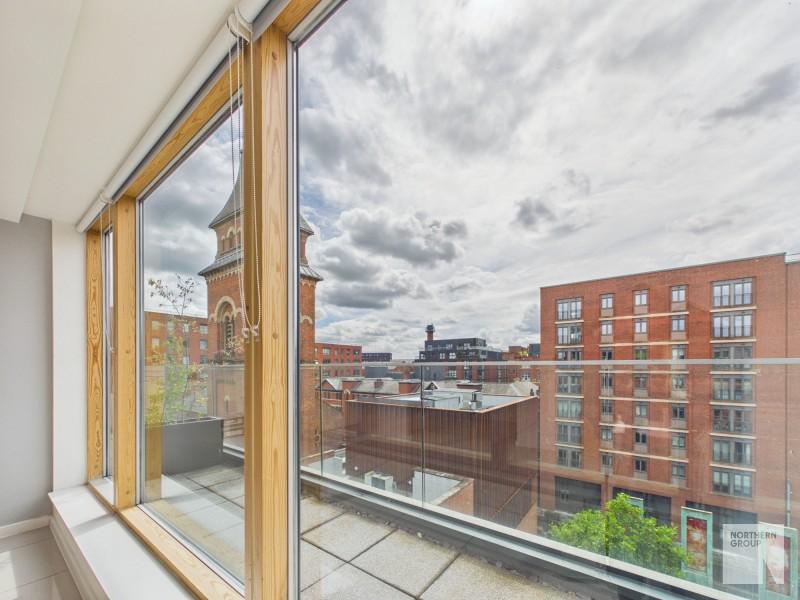 Apartment in Manchester - More