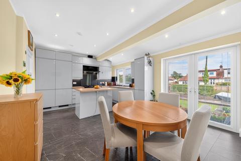 4 bedroom bungalow for sale, Fenwick Road, Giffnock, Lanarkshire, G46