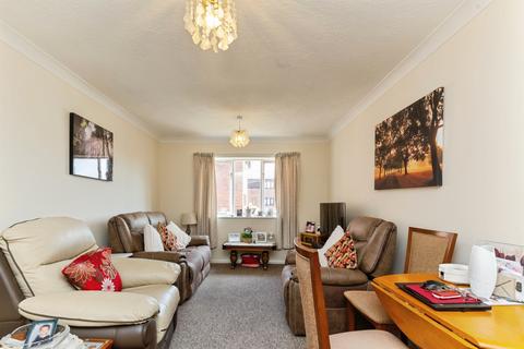 1 bedroom retirement property for sale, Castle Road, Clacton-On-Sea
