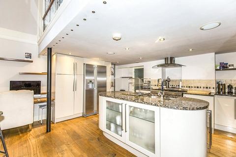3 bedroom maisonette for sale, Stanhope Road South, Darlington, Durham, DL3