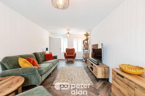 4 bedroom detached house for sale, John Jobbins Way, Penygarn, Pontypool