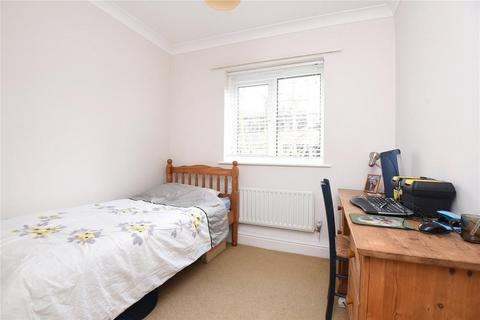 2 bedroom apartment to rent, Porchester Place, London W2