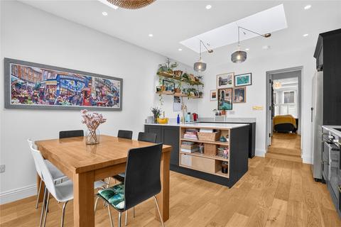 3 bedroom terraced house for sale, Silvester Road, East Dulwich, London, SE22