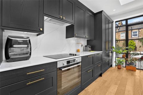 3 bedroom terraced house for sale, Silvester Road, East Dulwich, London, SE22