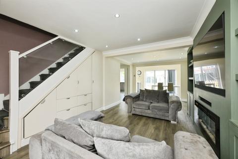 3 bedroom semi-detached house for sale, Lampits, Hoddesdon