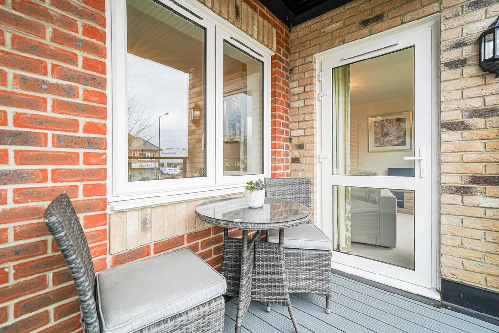 House in Solihull, Shirley - View 4