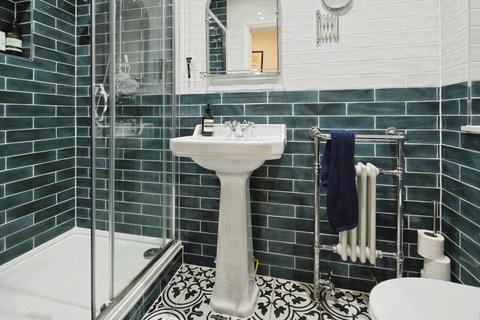 2 bedroom flat for sale, Coombe Road, Brighton, East Sussex, BN2