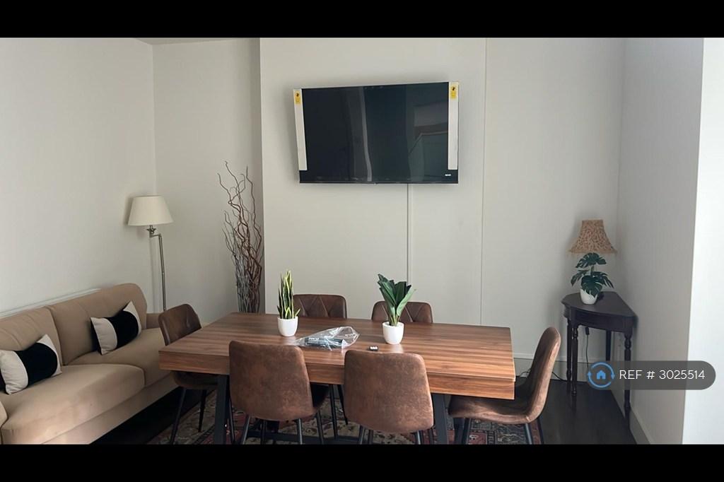 House in Hove, Brighton and Hove - View 4