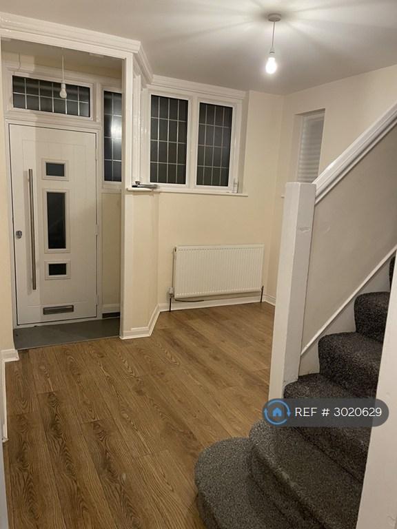 House in Edgware - View 3