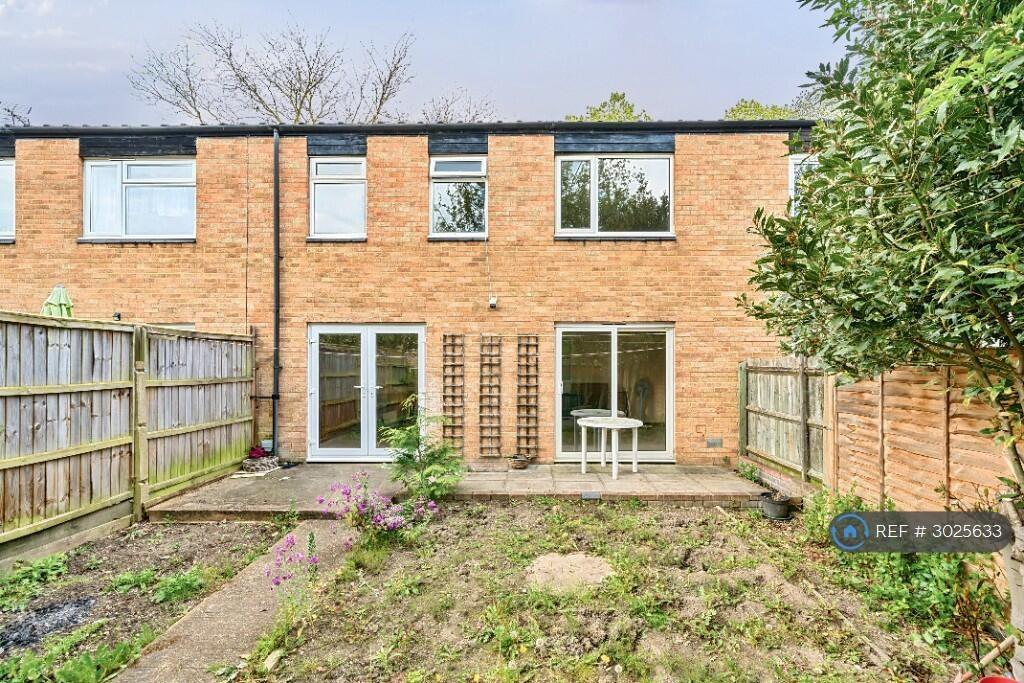 House in Cambridge, Cherry Hinton - View 3