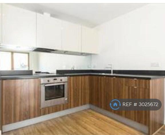 Apartment in Barking - View 4