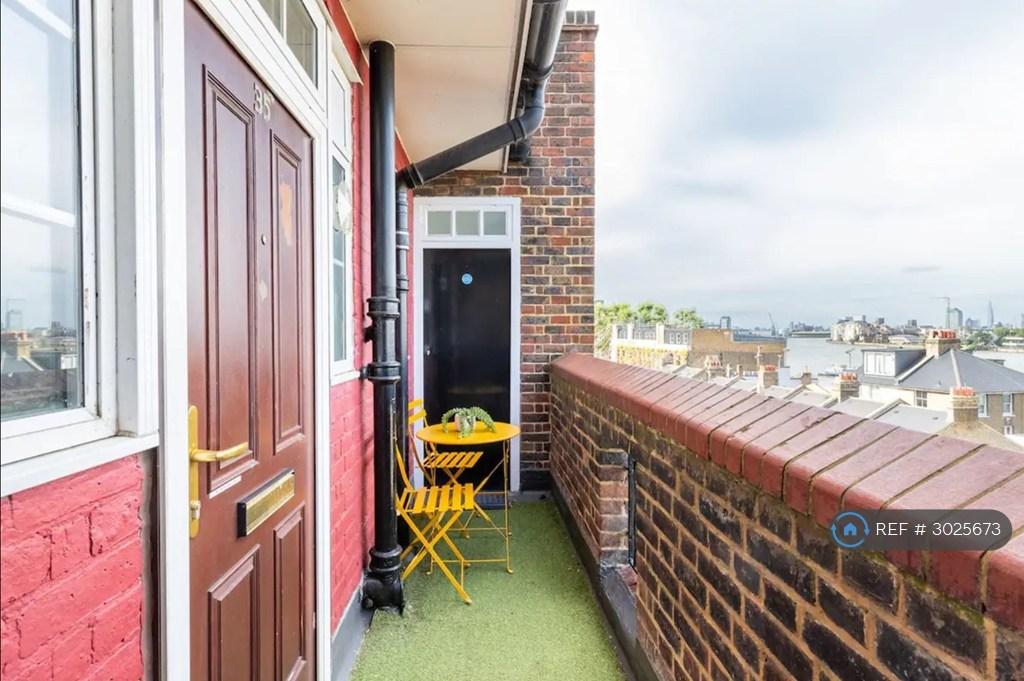 Apartment in London - View 3