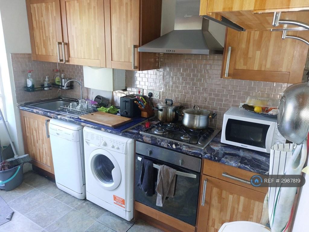 Apartment in London - View 4