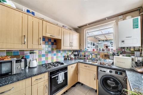 3 bedroom semi-detached house for sale, Basing Hill, Wembley