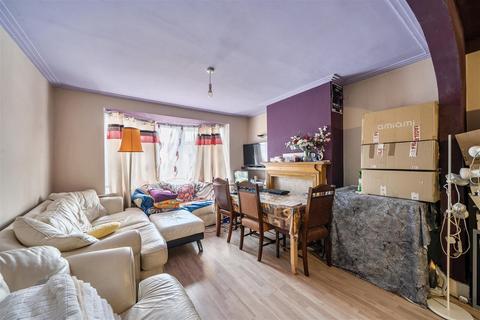 3 bedroom semi-detached house for sale, Basing Hill, Wembley