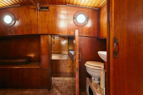 1 bedroom houseboat for sale, Imperial Wharf Marina, Fulham, SW6