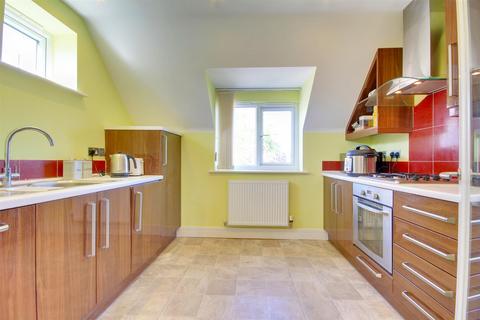 2 bedroom maisonette for sale, Carriage Mews, Langley Close, St. Ives