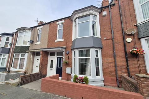 2 bedroom flat to rent, Crofton Street, South Shields, NE34