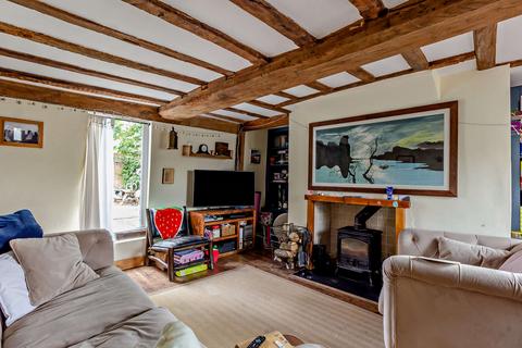 2 bedroom semi-detached house for sale, London Road, Brentwood, CM14