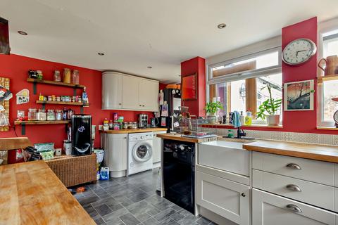 2 bedroom semi-detached house for sale, London Road, Brentwood, CM14