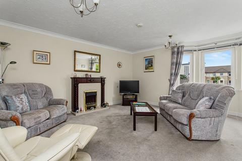 2 bedroom flat for sale, Flat 36 Kelburne Court, 53 Glasgow Road, Paisley, PA1 3AF