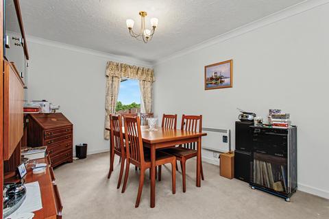 2 bedroom flat for sale, Flat 36 Kelburne Court, 53 Glasgow Road, Paisley, PA1 3AF