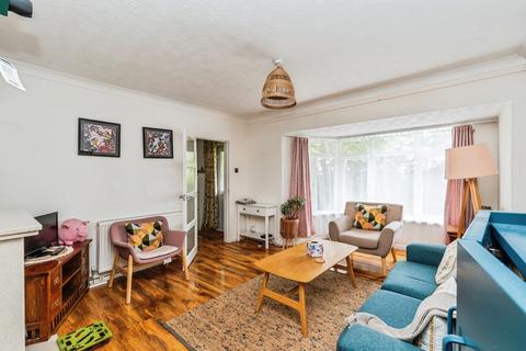 3 bedroom semi-detached house for sale, Leybourne Avenue, Southampton, Hampshire, SO18