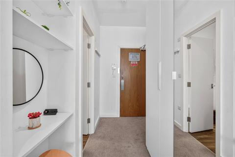 Studio to rent, Mangum House, London Road, Kingston Upon Thames, KT2