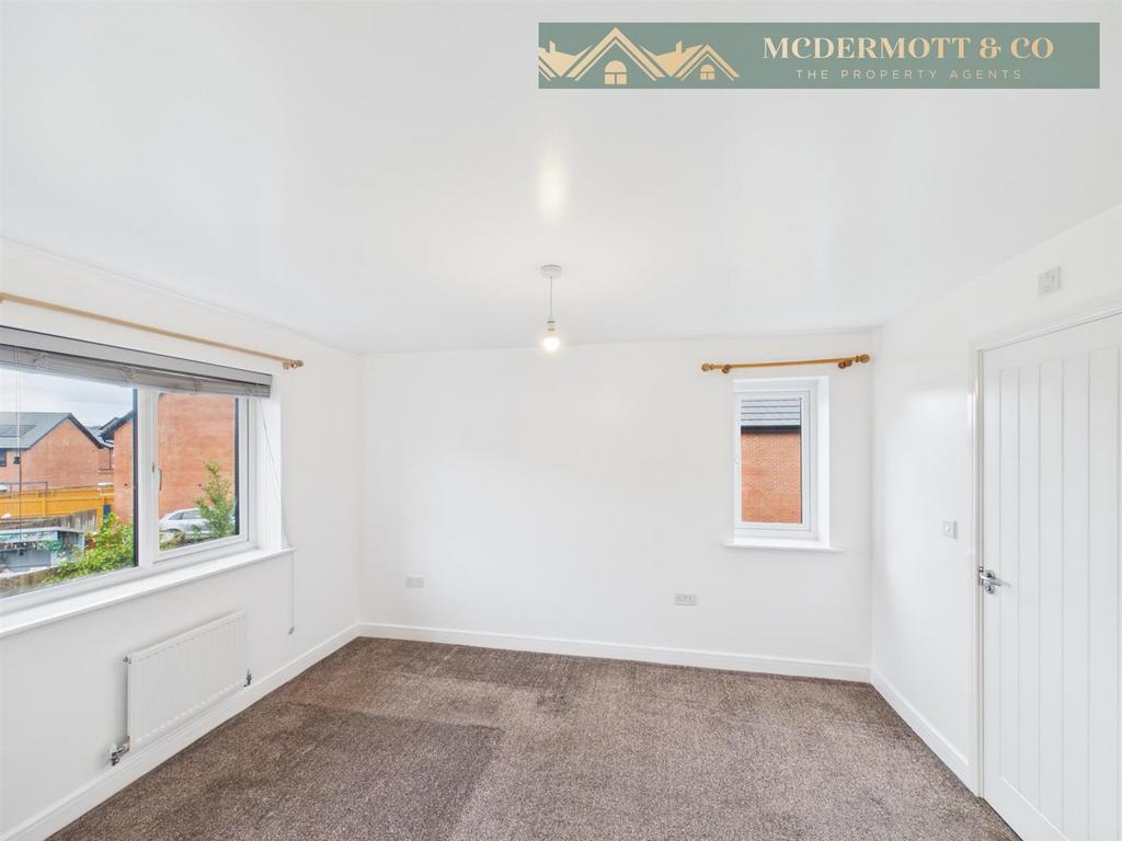 House in Tameside, Fairfield - View 5